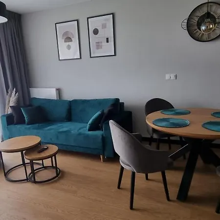 Апартаменты Sloneczne - Marynarska 10 *