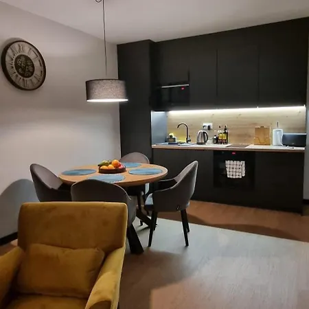 Апартаменты Sloneczne - Marynarska 10