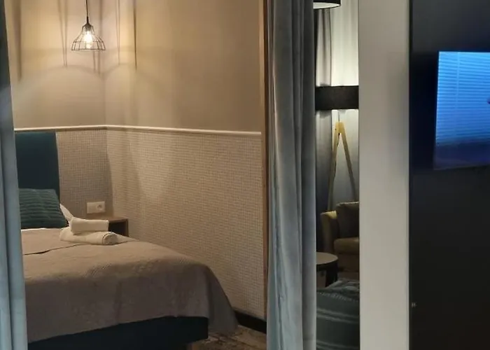 Sloneczne - Marynarska 10